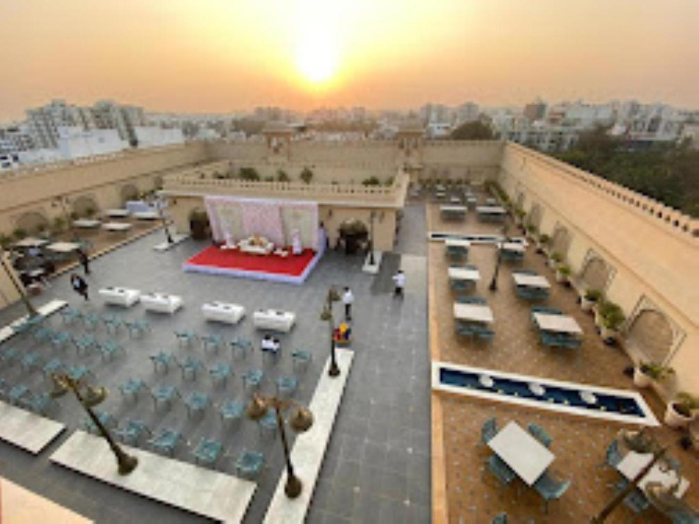 Laxminarayan Club & Resort Vadodara Luaran gambar