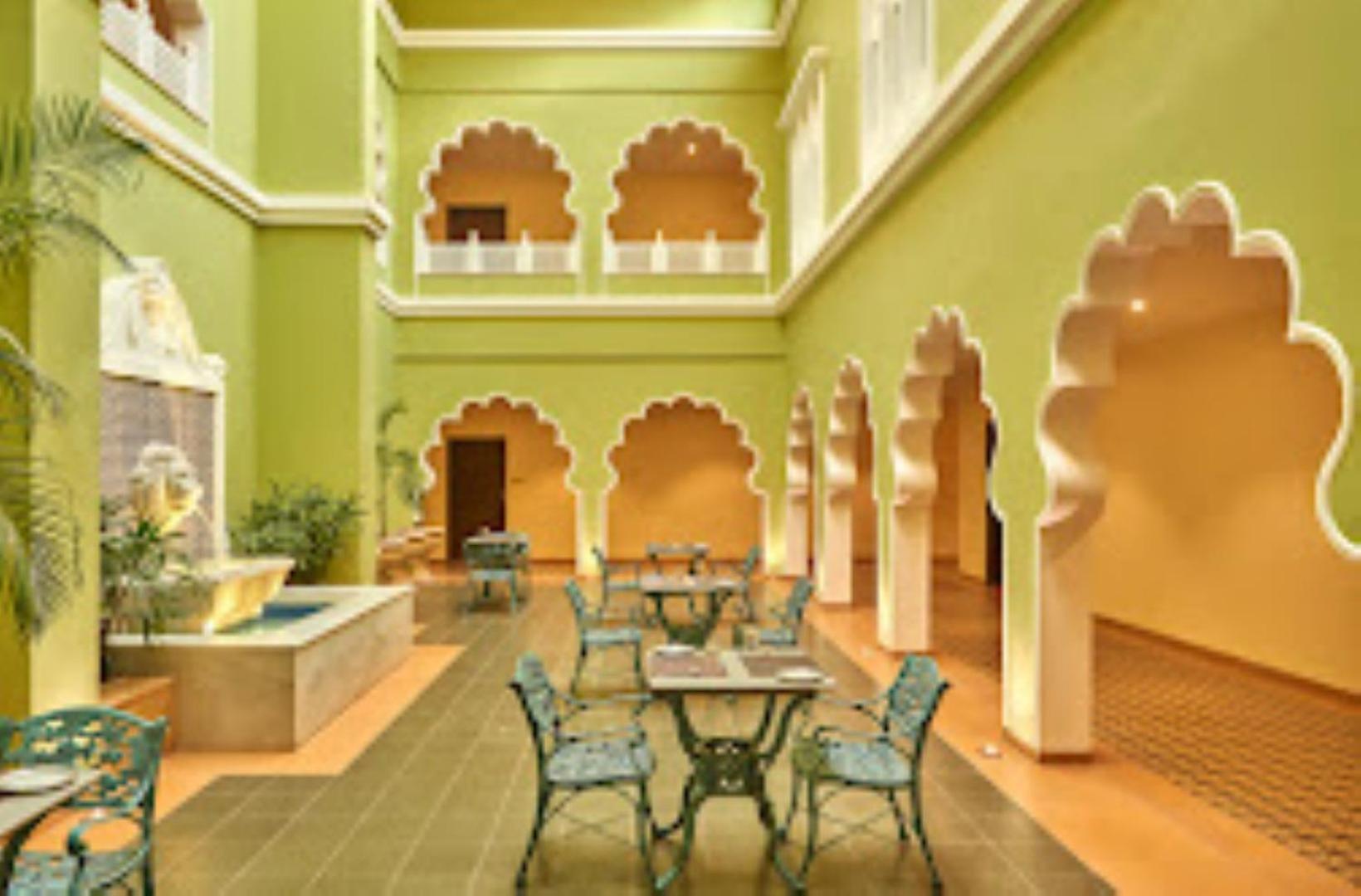 Laxminarayan Club & Resort Vadodara Luaran gambar